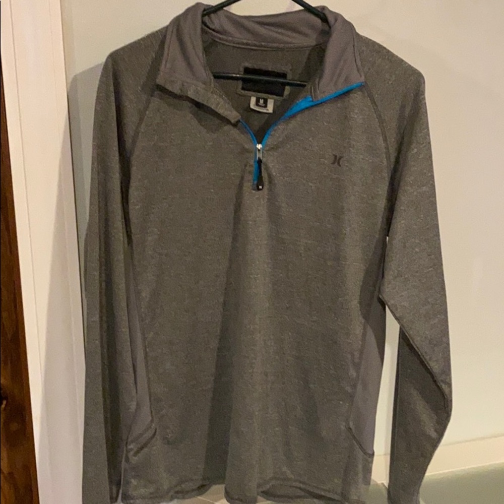 Hurley gray half zip, adult sz Medium